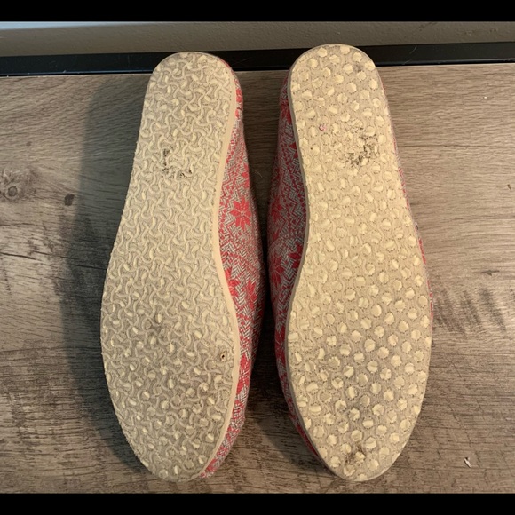 TOMS Gray Pink BELMONT Snowflake LOAFERS Flats  9 - Picture 7 of 7